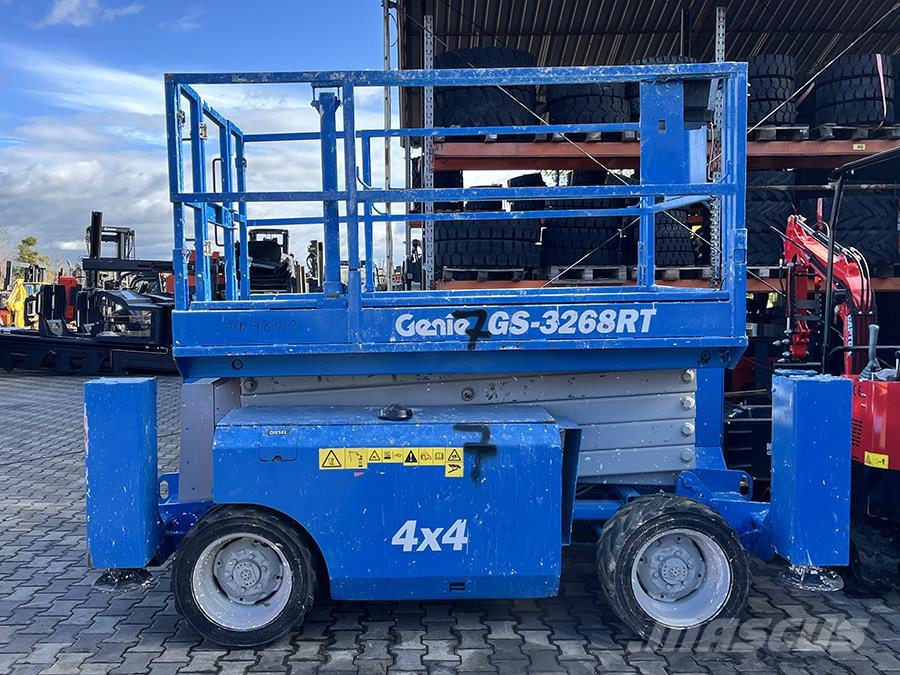 Genie GS-3268 Nacelle ciseaux