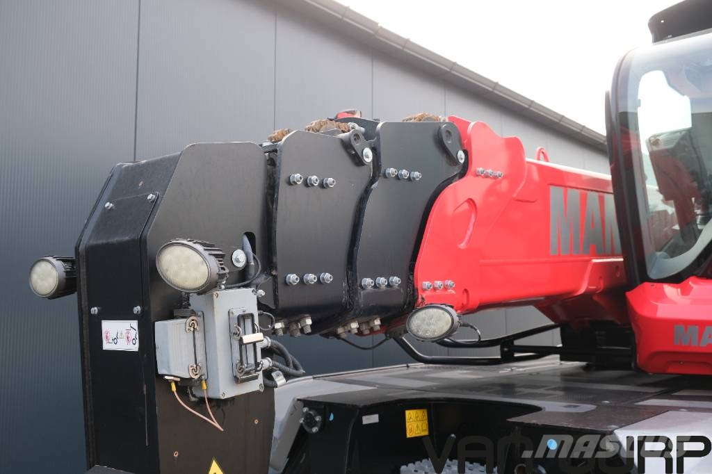 Manitou MRT 2260 | 2022 | 1069h | 40km/h | A/C | مناولات متداخلة
