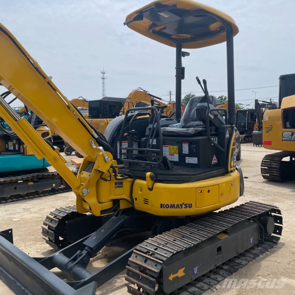 Komatsu PC 35 Vikšriniai ekskavatoriai