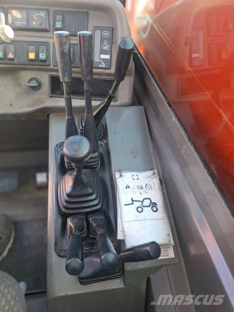 Manitou 1637 مناولات متداخلة