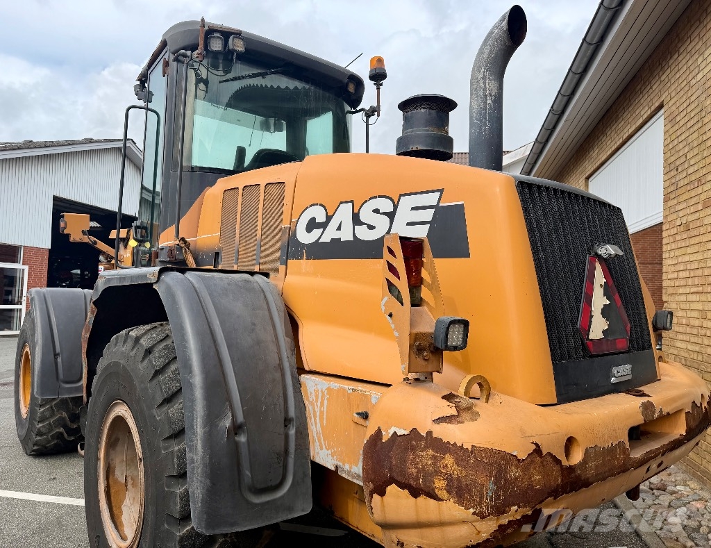 CASE 721 F Wielladers