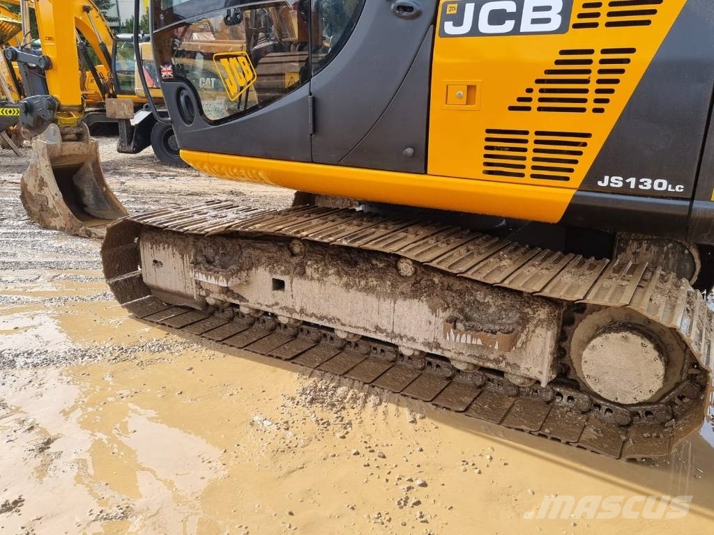 JCB JS 130 LC Pelle sur chenilles