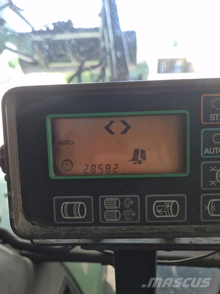 John Deere 590 Ronde-balenpersen