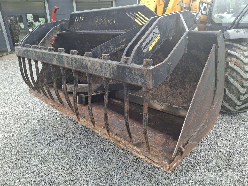 JCB 532-70 AGRI SUPER معدات مناولة لأغراض الزراعة