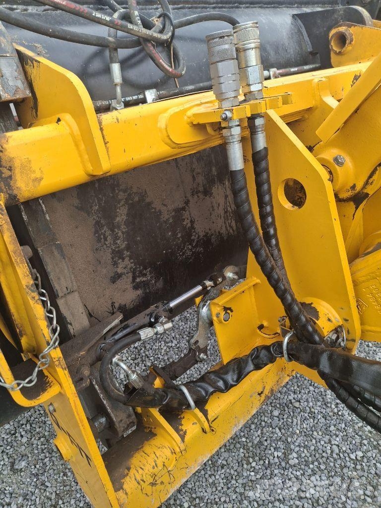 JCB 532-70 AGRI SUPER معدات مناولة لأغراض الزراعة