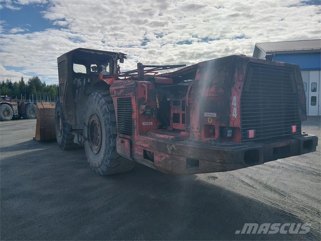 Sandvik Toro LH517 ساحبات وشاحنات تعدين للعمل تحت سطح الأرض