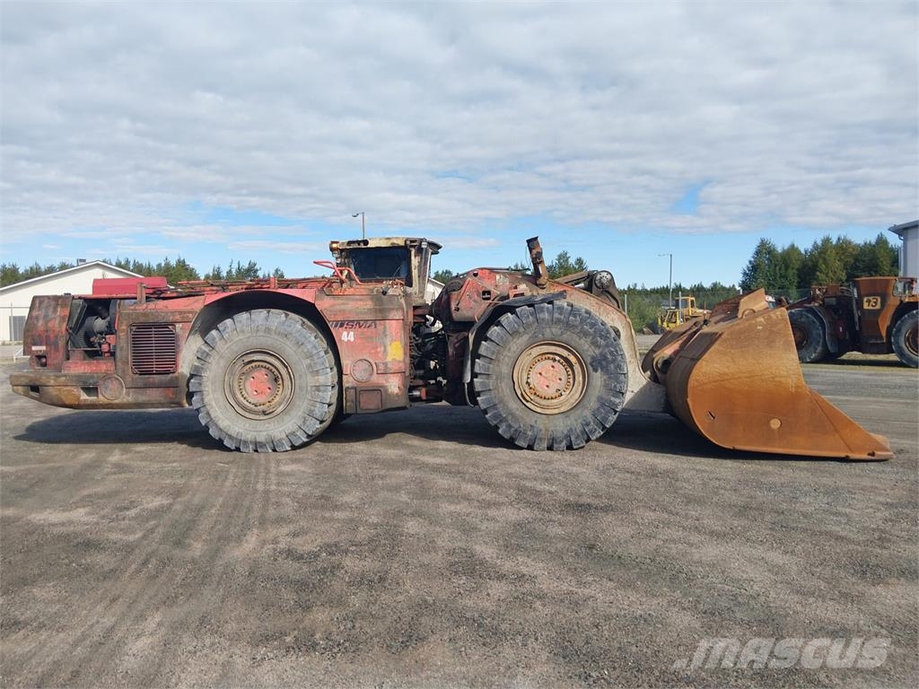 Sandvik Toro LH517 ساحبات وشاحنات تعدين للعمل تحت سطح الأرض