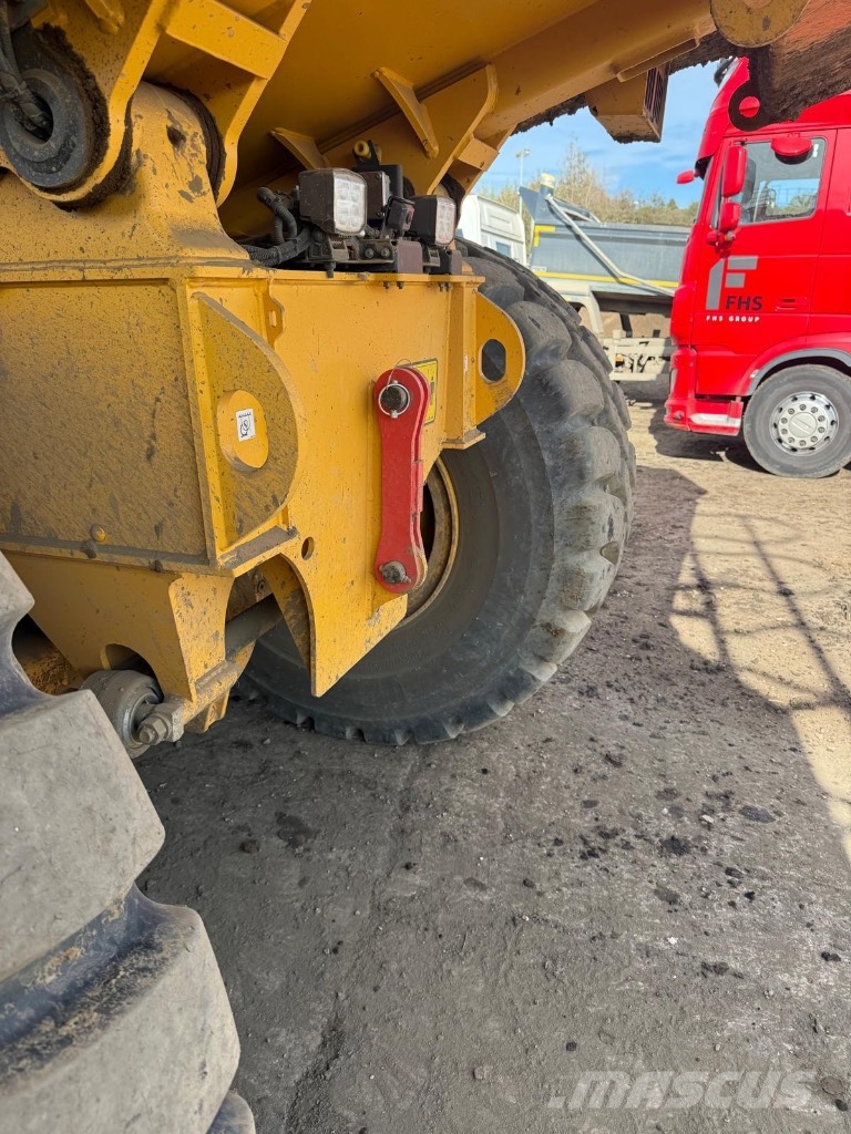 Volvo A45J Gumikerekes homlokrakodók