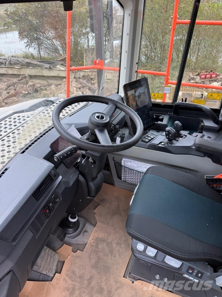 Volvo A45J Gumikerekes homlokrakodók