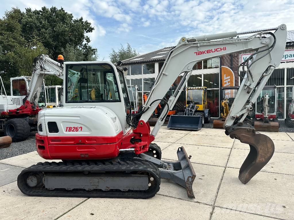 Takeuchi TB 260 Mini bageri < 7t