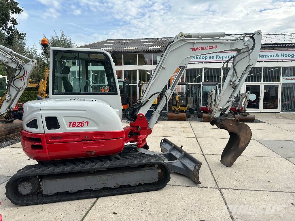 Takeuchi TB 260 Mini bageri < 7t