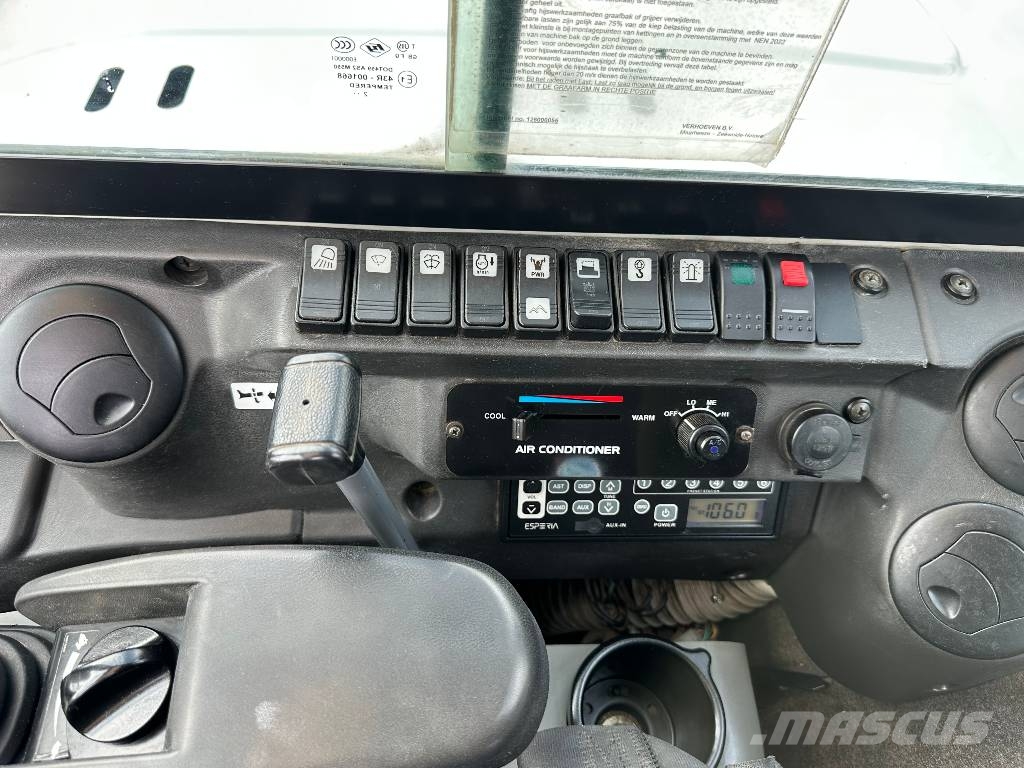Takeuchi TB 260 geres Mini bageri <7t