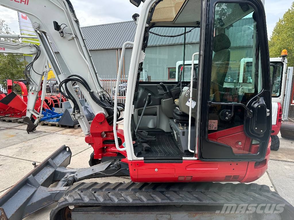 Takeuchi TB 260    Gereserveerd Mini excavadoras < 7t