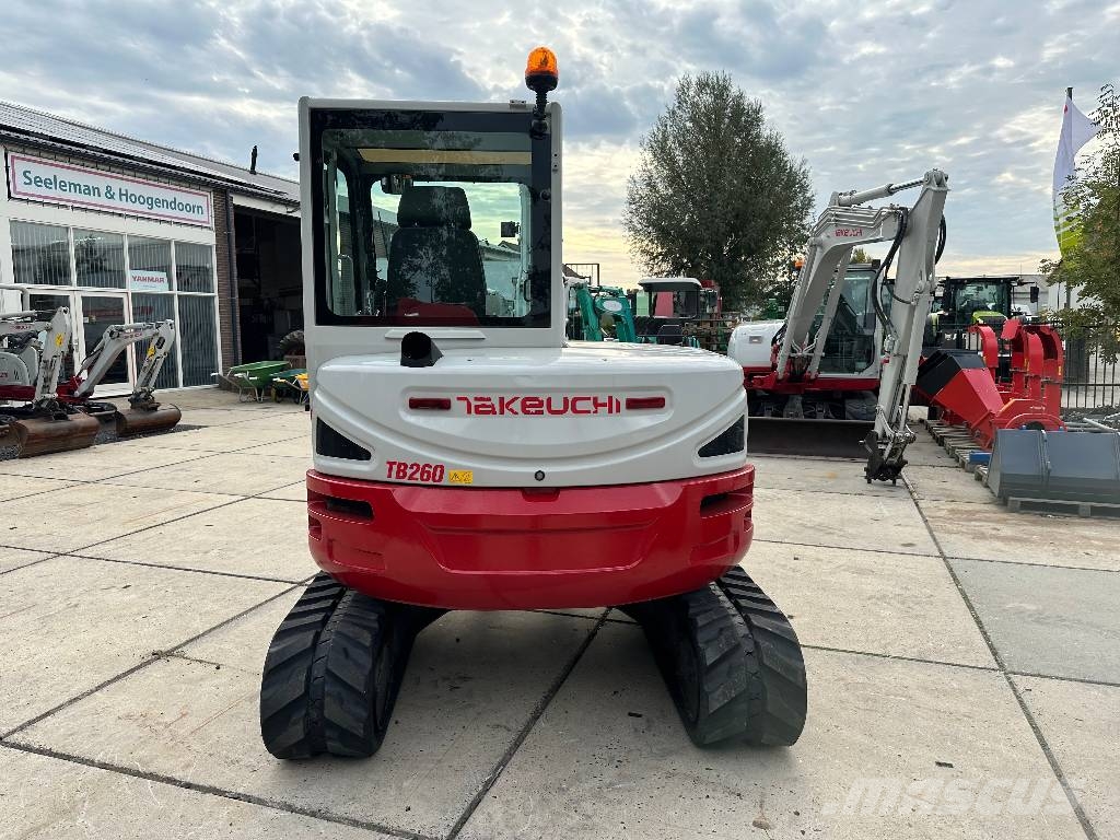 Takeuchi TB 260    Gereserveerd Mini excavadoras < 7t