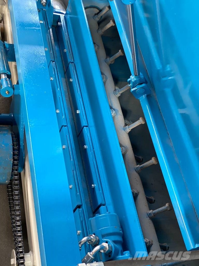 Metalika SVP-633 Concrete block making machine Stroje na výrobu betónových prefabrikátov