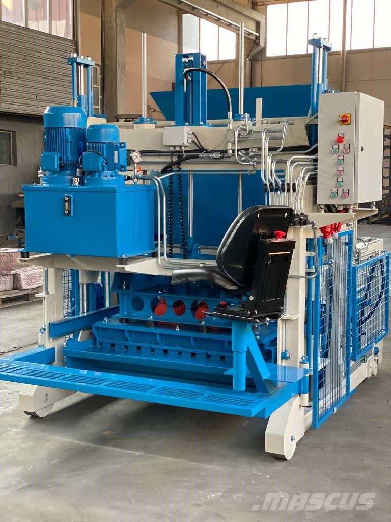 Metalika SVP-633 Concrete block making machine Stroje na výrobu betónových prefabrikátov