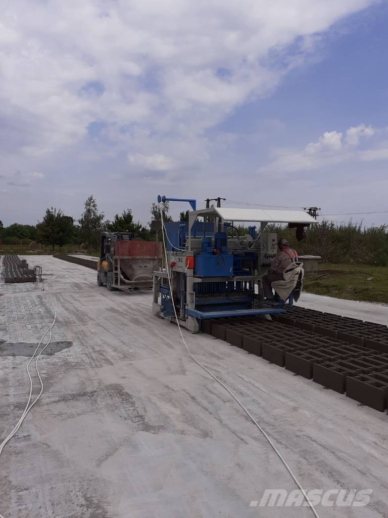 Metalika SVP-633 Concrete block making machine Stroje na výrobu betónových prefabrikátov