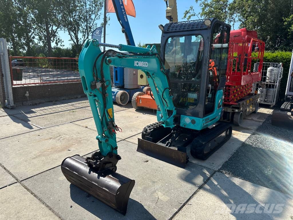 Kobelco SK 17 SR Mini rýpadlá < 7t
