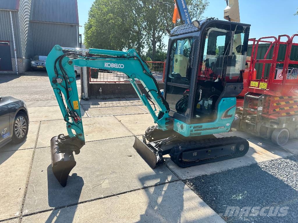 Kobelco SK 17 SR Mini rýpadlá < 7t
