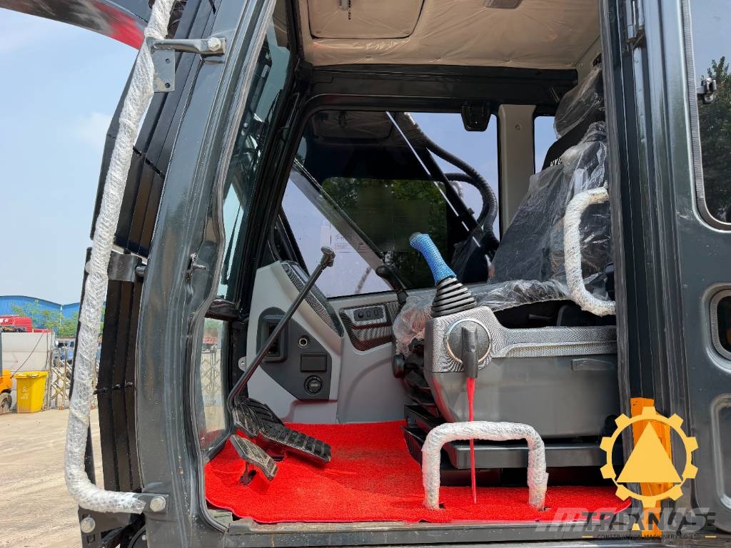 Hyundai HX 225 HD Gravemaskiner på larvebånd