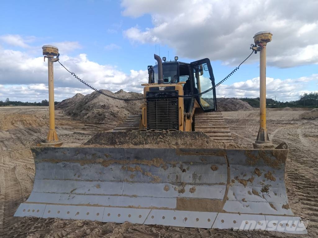 CAT D 6 N LGP Buldozer sobre oruga