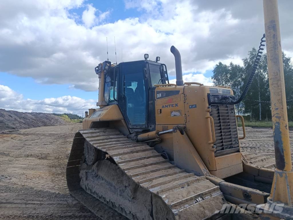 CAT D 6 N LGP Buldozer sobre oruga