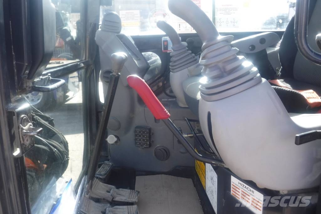 Hitachi ZX 33 U-6 Mini bagri <7t