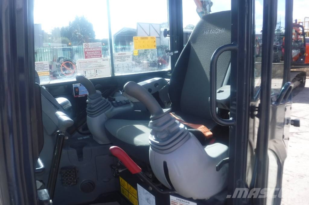 Hitachi ZX 33 U-6 Mini bagri <7t