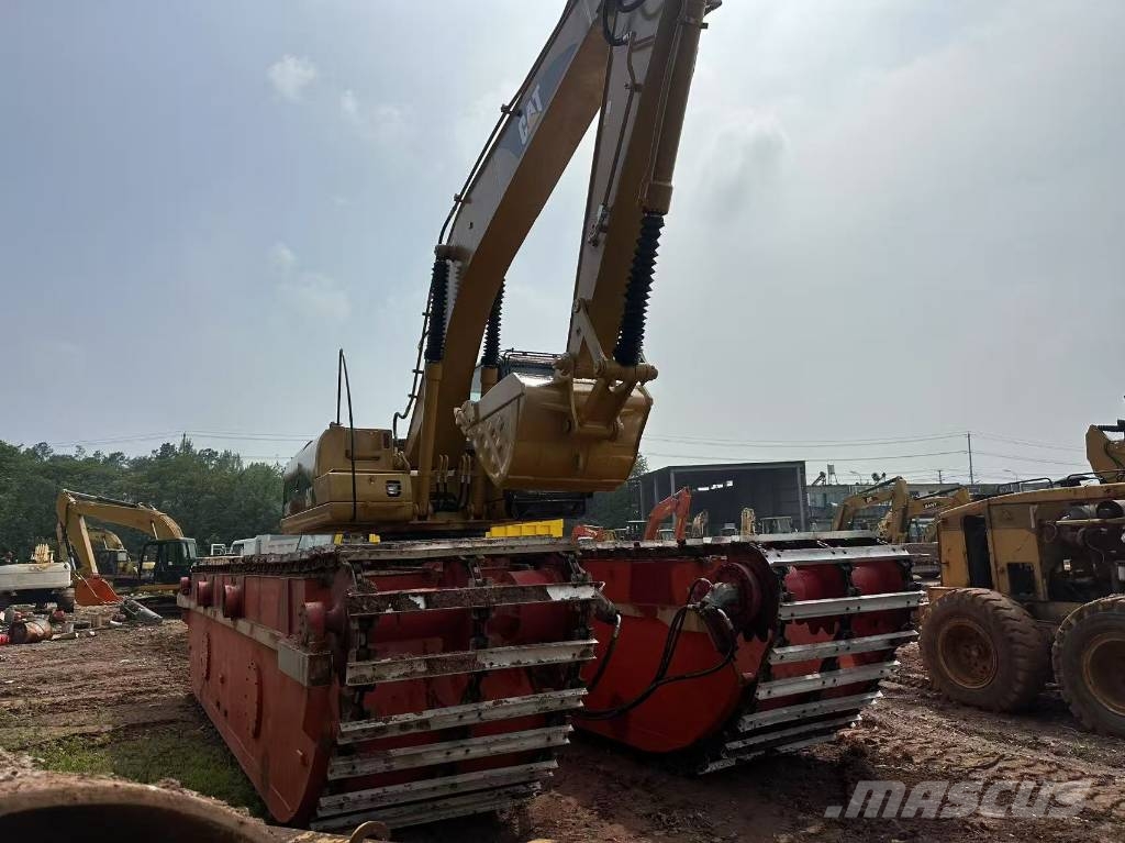 CAT 320CL Buggy swamp excavator Amphibienbagger