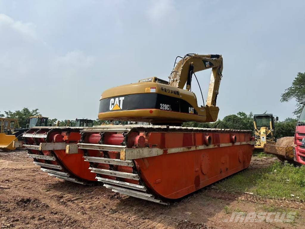 CAT 320CL Buggy swamp excavator Amphibienbagger