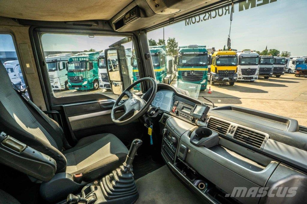 MAN TGS 33.400 BB - HIAB 377 E-5 HIPRO 플랫베드/드롭사이드 트럭
