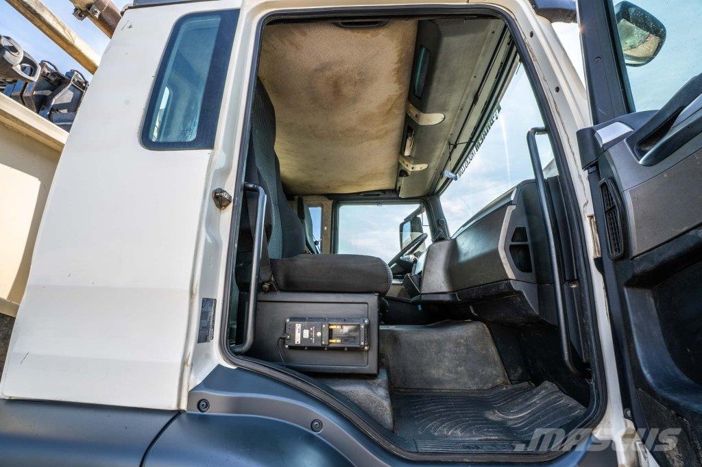 MAN TGS 33.400 BB - HIAB 377 E-5 HIPRO 플랫베드/드롭사이드 트럭