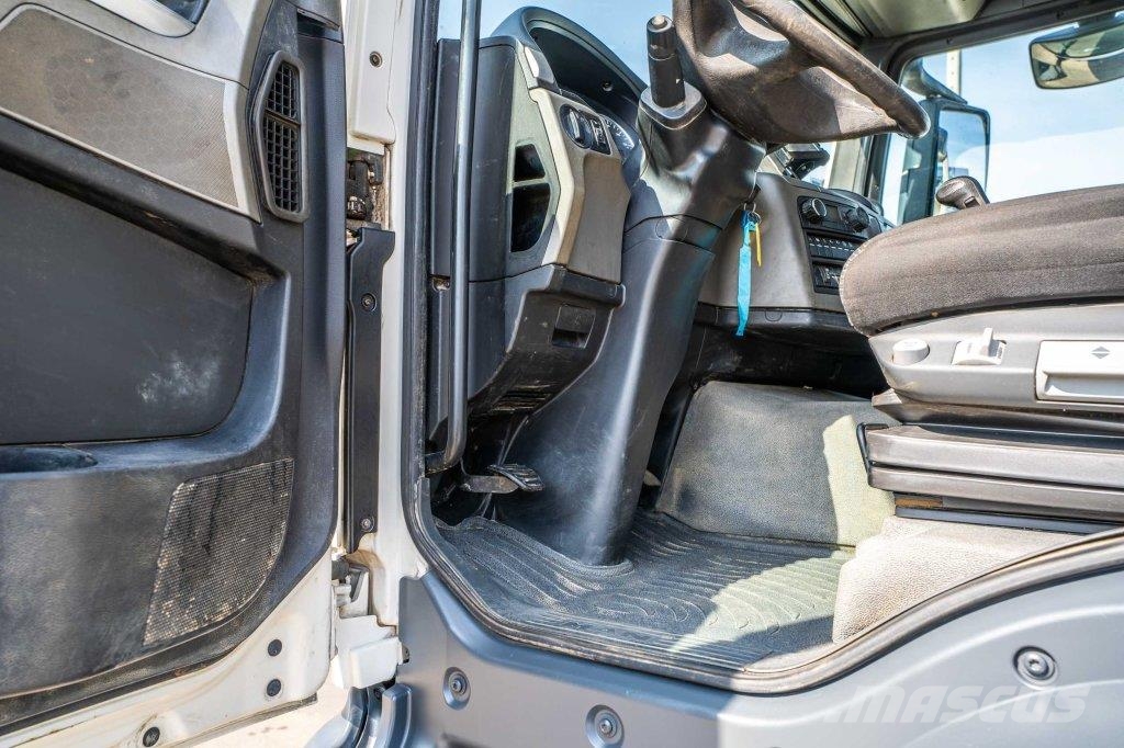 MAN TGS 33.400 BB - HIAB 377 E-5 HIPRO 플랫베드/드롭사이드 트럭