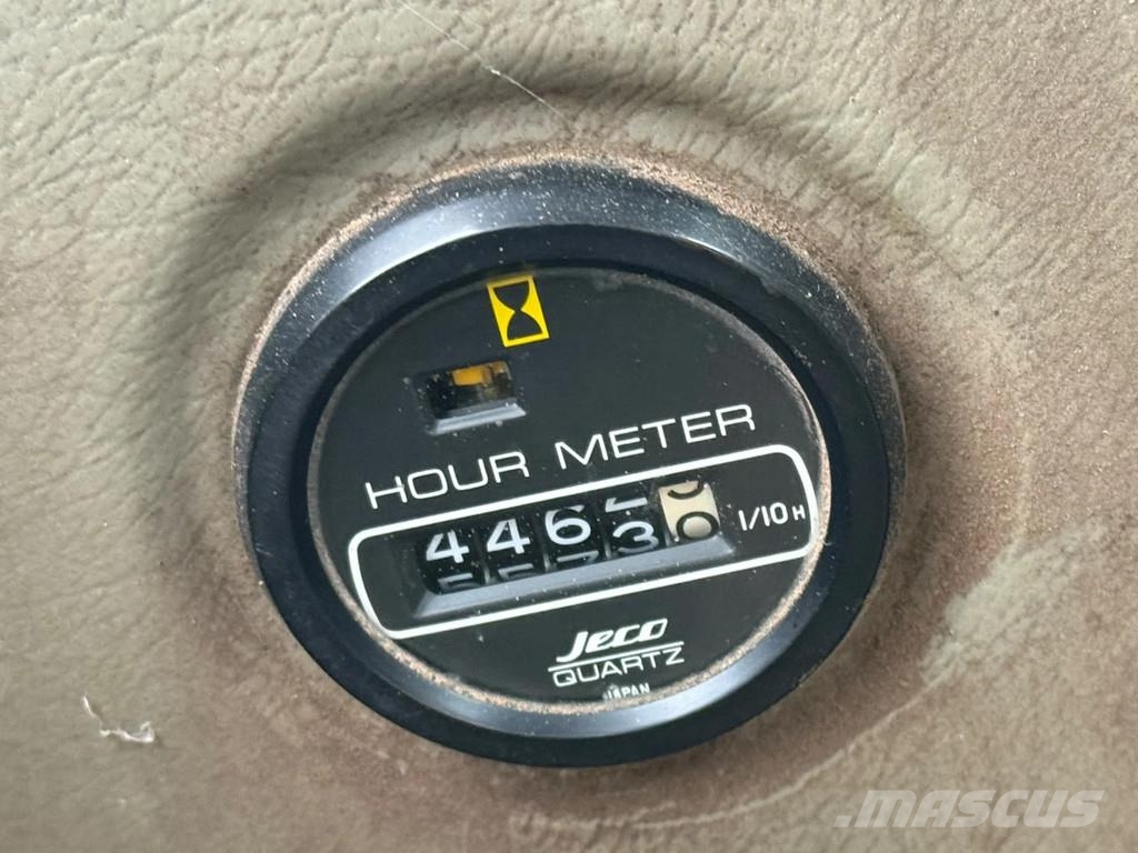 Hyundai HL740-3 Pale gommate