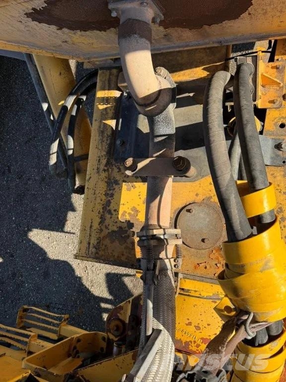 Volvo A40D Artikulētie pašizgāzēji