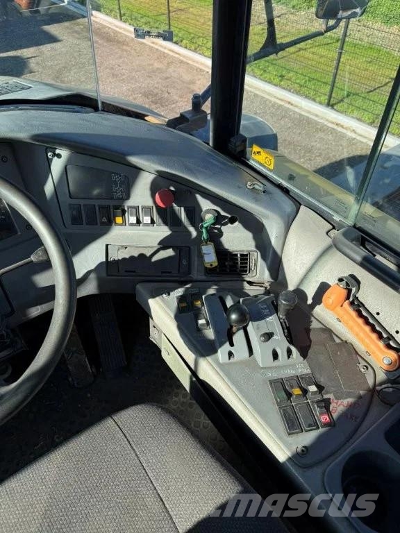 Volvo A40D Zglobni demperji