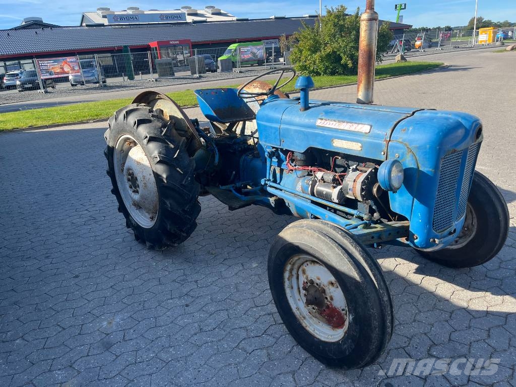 Fordson Dexta