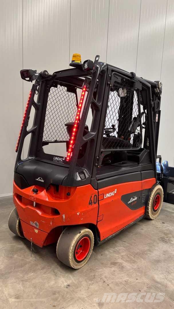 Linde E25L Electric forklifts