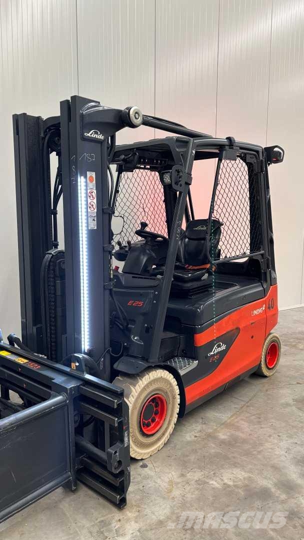 Linde E25L شاحنات ذات رافعات شوكية تعمل بالكهرباء