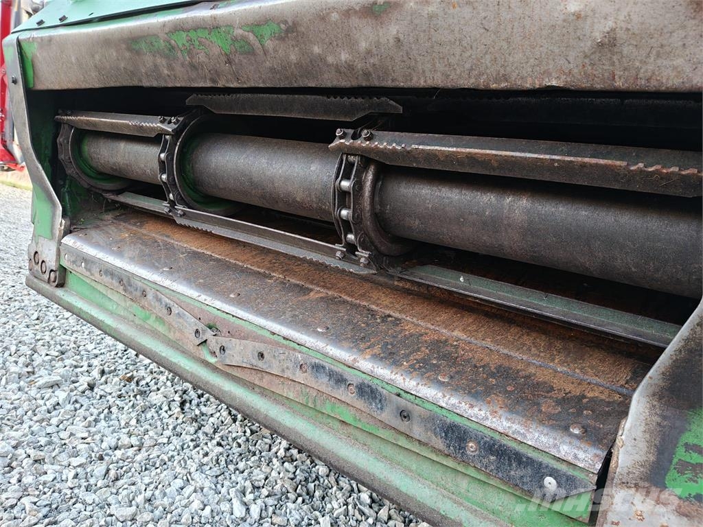John Deere 9640I WTS Ražas novākšanas kombaini