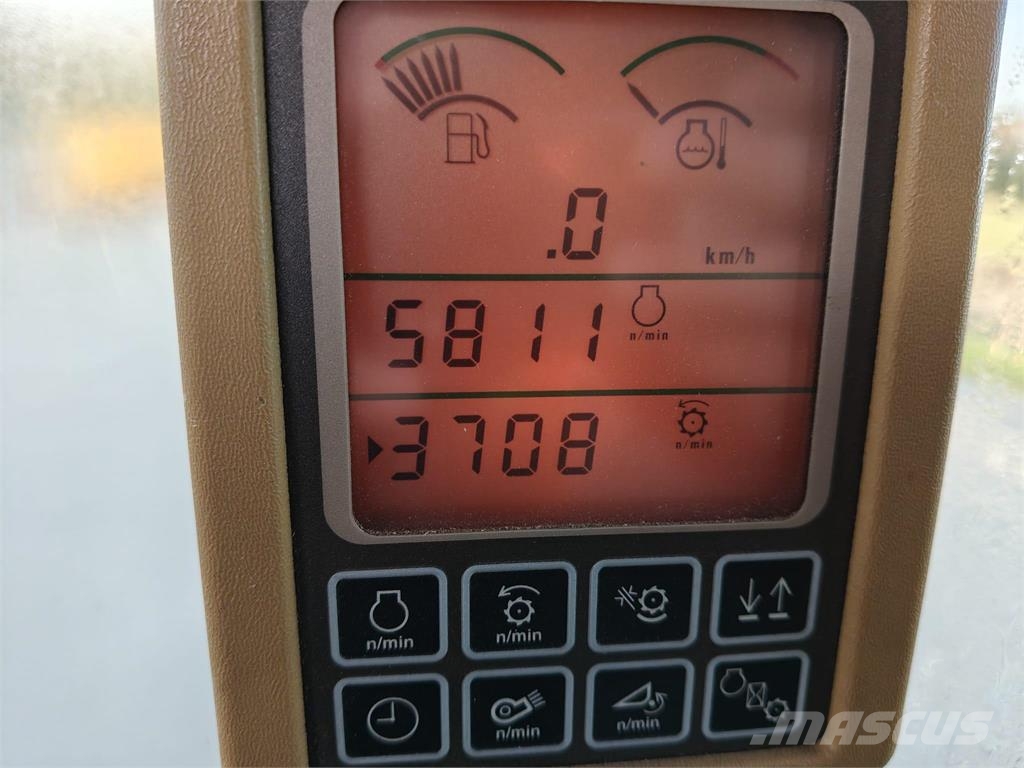 John Deere 9640I WTS Ražas novākšanas kombaini