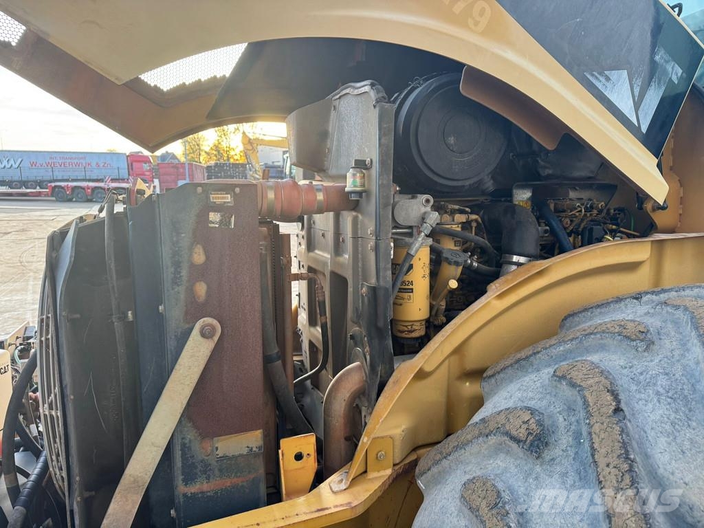 CAT CP76 (19t) مداحل أحادية الأسطوانة