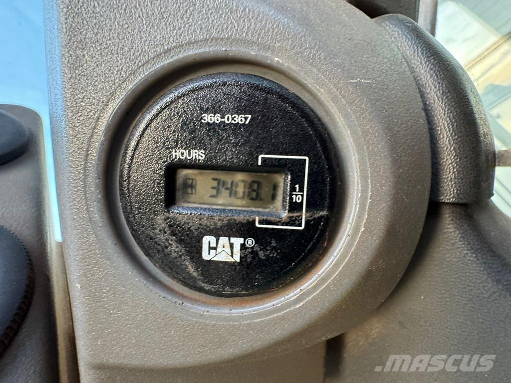 CAT CP76 (19t) مداحل أحادية الأسطوانة