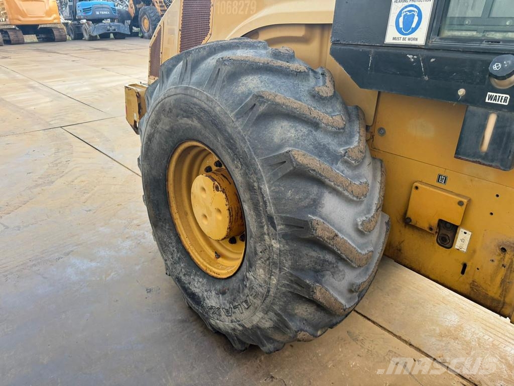 CAT CP76 (19t) مداحل أحادية الأسطوانة