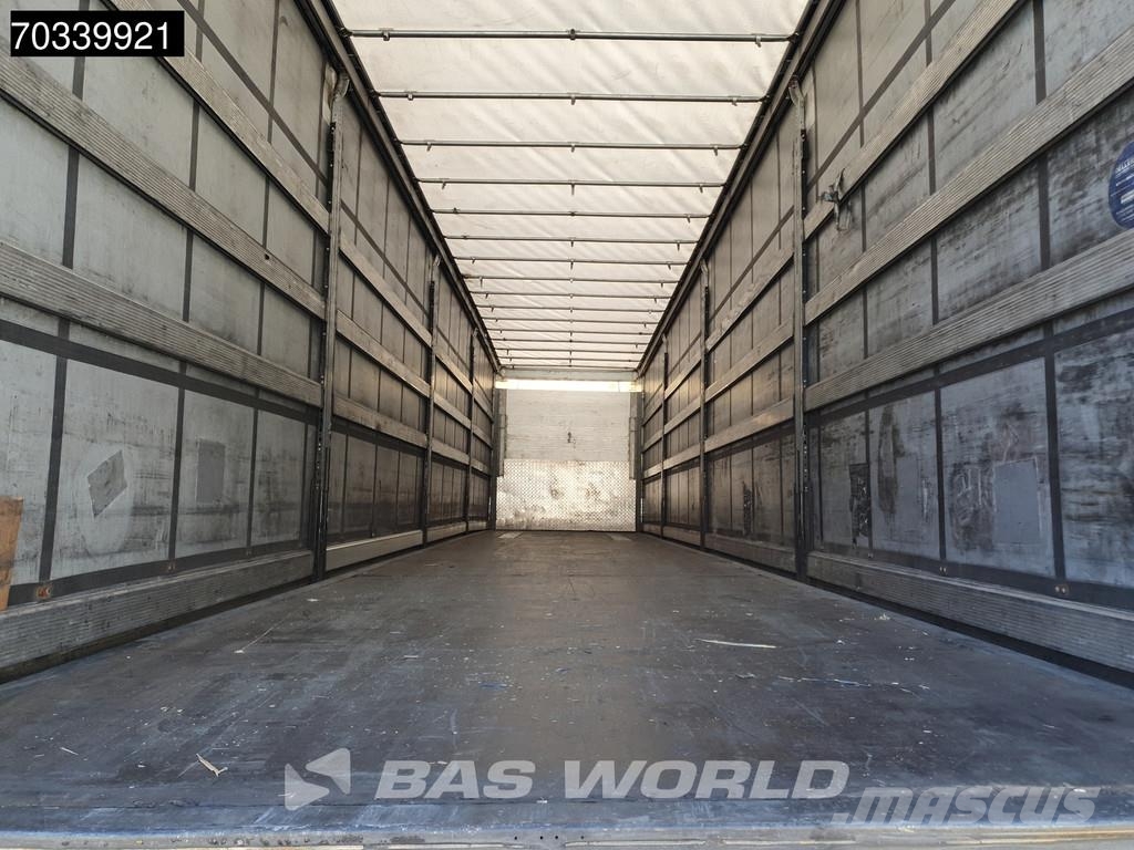 Schmitz Cargobull SCB*S3T 3 axles Sliding roof Plachtové návěsy