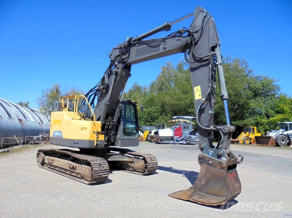 Volvo ECR 235 E L Rupsgraafmachines