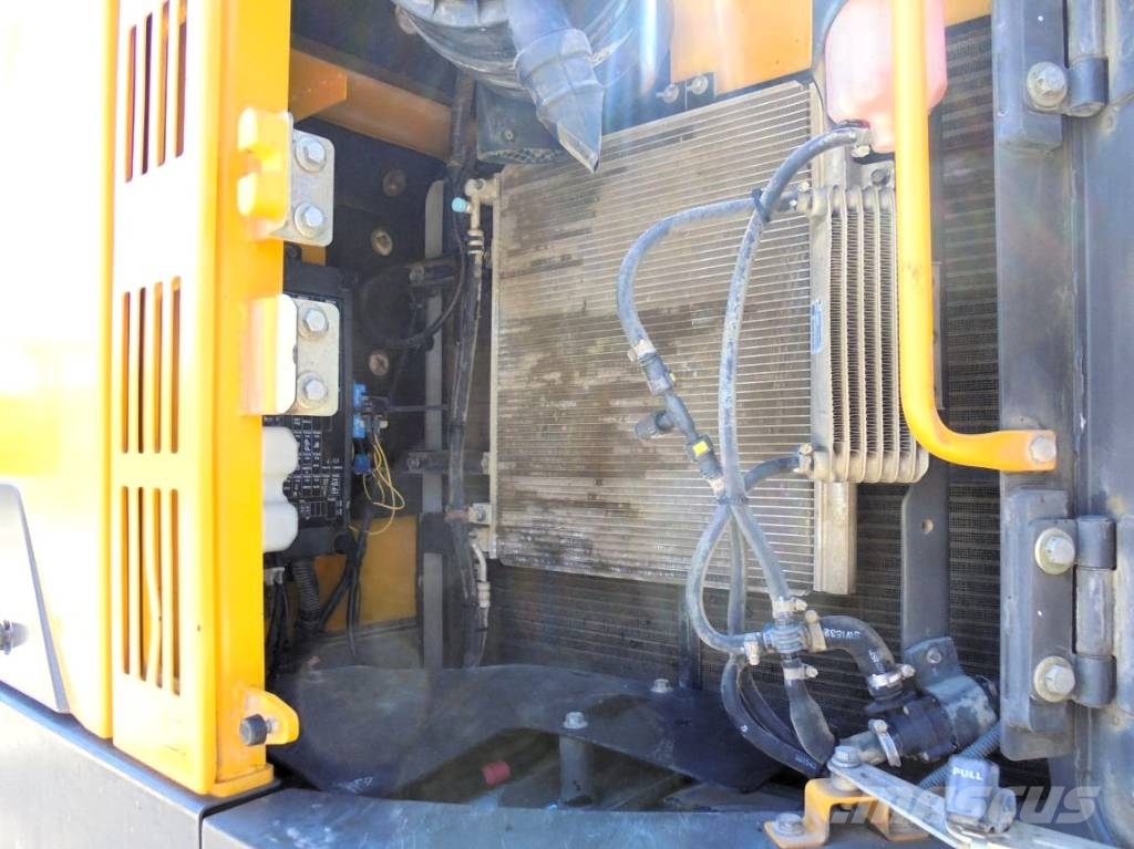 Volvo ECR 235 E L Rupsgraafmachines