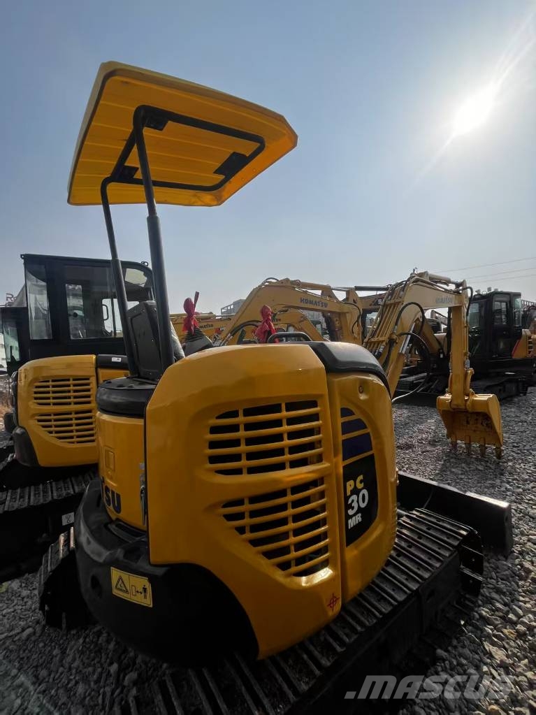 Komatsu PC 30 Εκσκαφάκι (διαβολάκι) < 7t