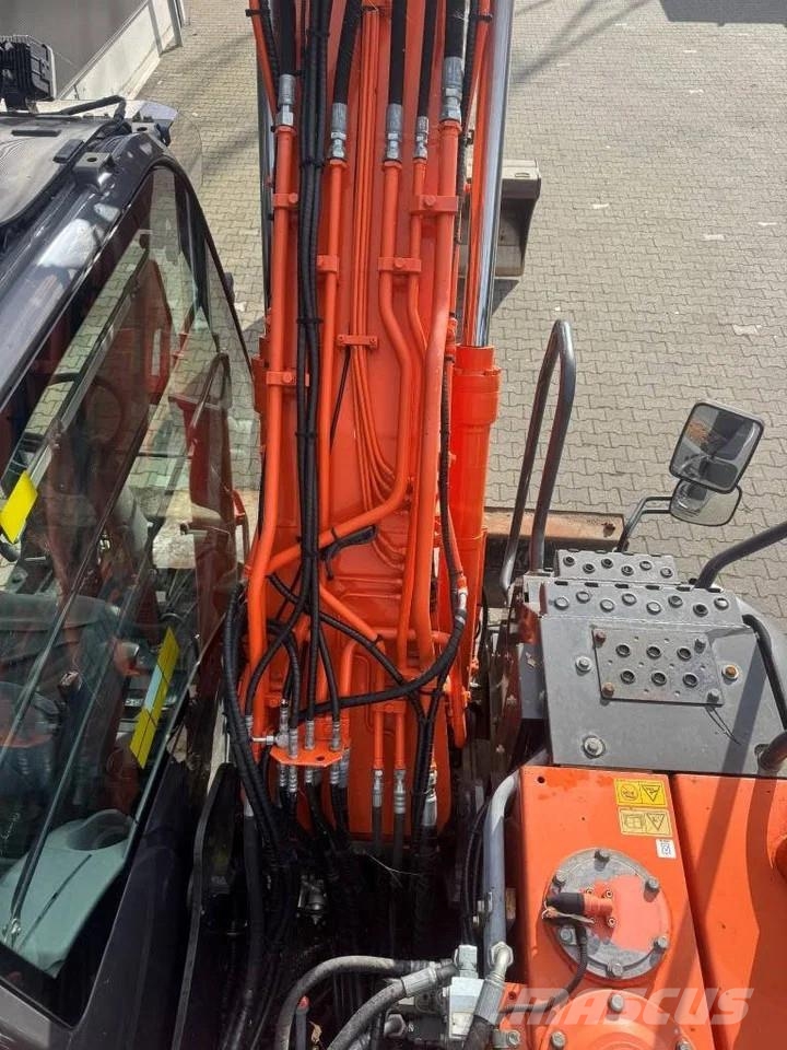 Hitachi ZX140 ZX140-5B 5300 uur !! Ekskavatori uz riteņiem