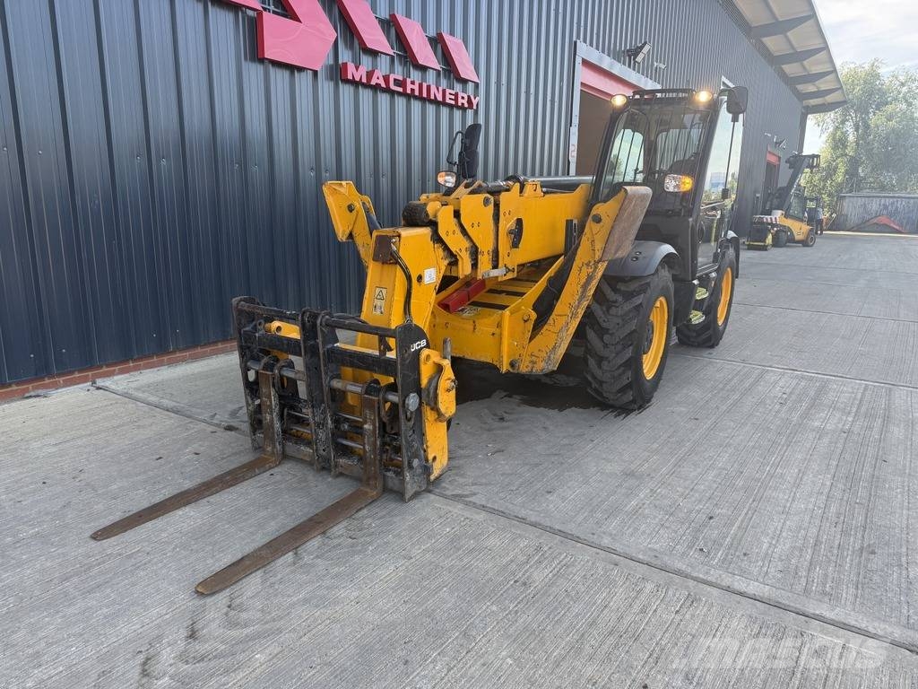 JCB 540-180 18m Telehandler Teleskopické manipulátory